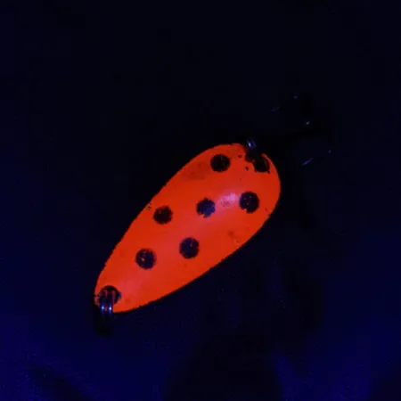 Luhr Jensen Rocket 88 UV, messing/zwart/rood UV, 9g, lepel #20095