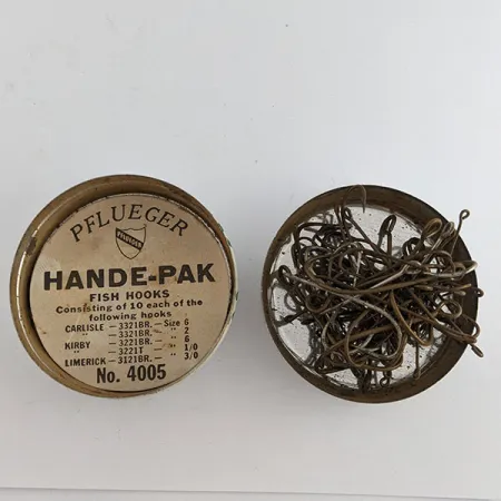 Pflueger Hande-Pak №4005, assortiment vishaken, vintage blikje #22192