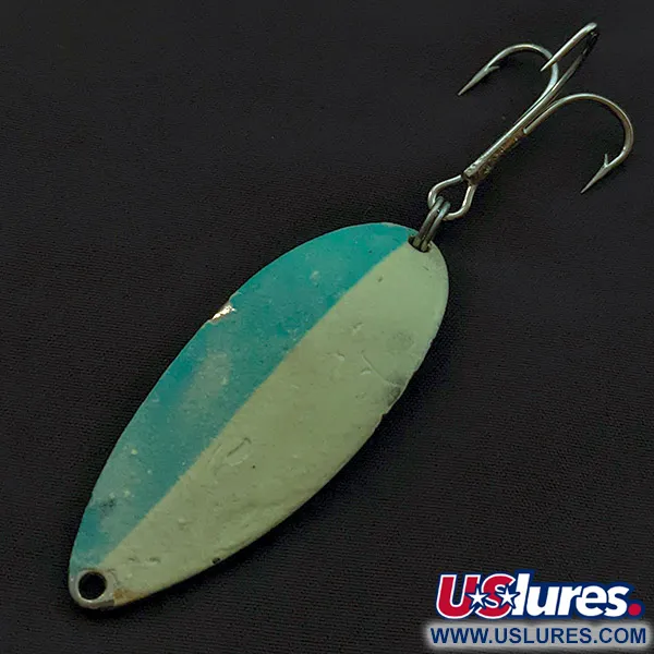 Little Cleo (Hula Girl) Glow In Dark Lepel