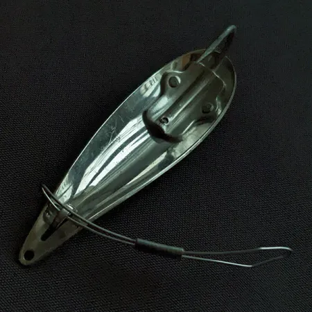 Weedless Bait Company FISHTRAP, 8,5g rood/wit/nikkel, vintage weedless lepel #23191
