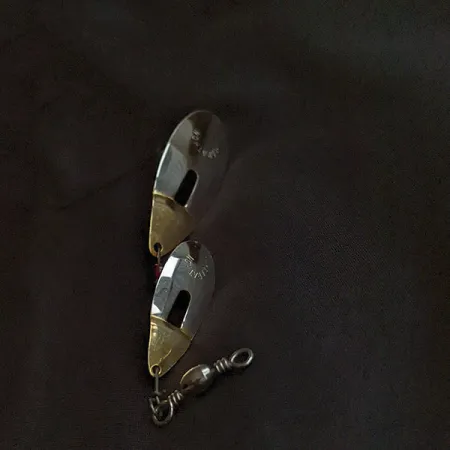 Marathon June-Bug, 8g nikkel/rood, Tandem Spinner #23202