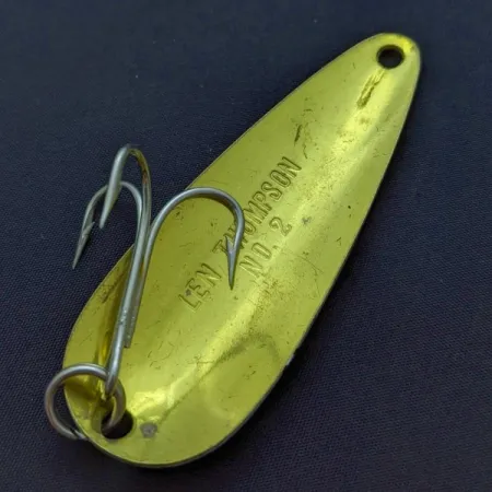 Len Thompson #2, 28g rood/goud, Lepel #24013