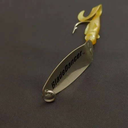 Berkley Blade Dancer, 11g, Zilver/Rainbow, Kunstaas #24058