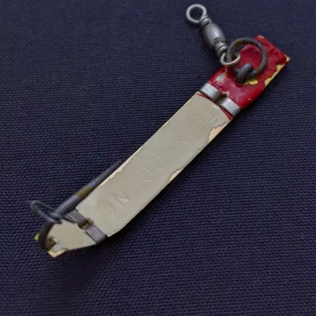 South Bend Trix-Oreno, wit/rood, 2g, Vlieghengel Kunstaas #24087