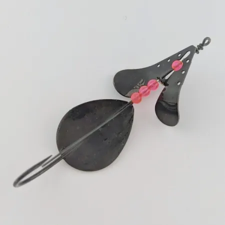 Lindy Skitter-Buzz Weedless, 10g, Rood/Zwart, Oppervlaktelure #24093