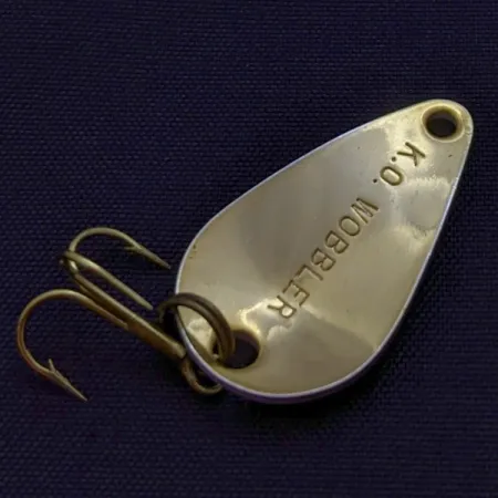 Acme K.O. Wobbler, wit/zwart/goud, 3,5g, Lepel #24191