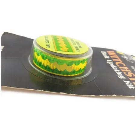 Witchcraft Witchstix, geel/groen hologram, geschulpte tape #24257