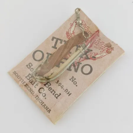 South Bend Trix-Oreno 594 Vliegvis-aas, Zilver/Rood, 2 g, #24506