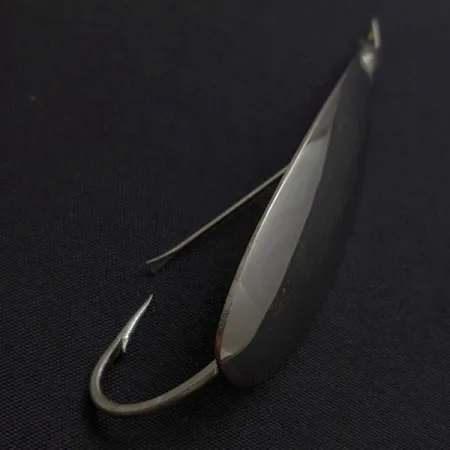 Johnson Silver Minnow Weedless Lepel, Nikkel, 12g, Weedless, #24548