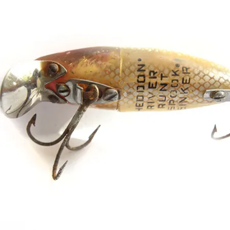 Heddon River Runt zinkende plug, Baars/Rood, 12,5g, metalen lip, #0136