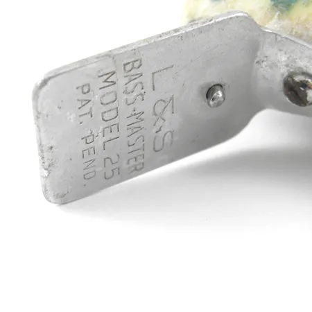 MirrOlure Bass-master model 25 Plug, Groen, 10g, Glazen Ogen, #1261