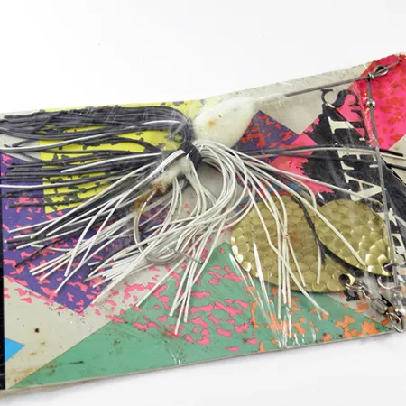 Jackson Stealth Spinnerbait, Gehamerd messing, 28g, Dual-blade, #1709