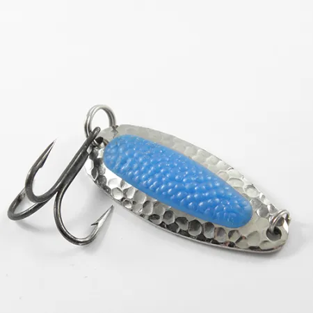 Blue Fox Pixee Lepel, Nikkel / Blauw, 14g, Gehamerd, #1858