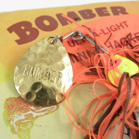 Bomber Bushwhacker Spinnerbait, Messing, 7g, Gehamerd Blad, #2809