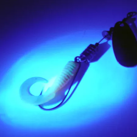 Mepps Combo Killer 2 Spinner, Zilver, 5.5g, UV-staart, #3714