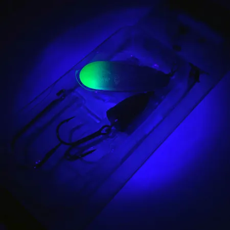 Blue Fox Super Vibrax 4 UV Spinner, Nikkel/Zwart/Geel, 10g, #4367