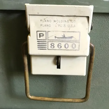 Plano 8600 Vintage Visbox, Wit/Grijs, 6 Plateaus, #6574