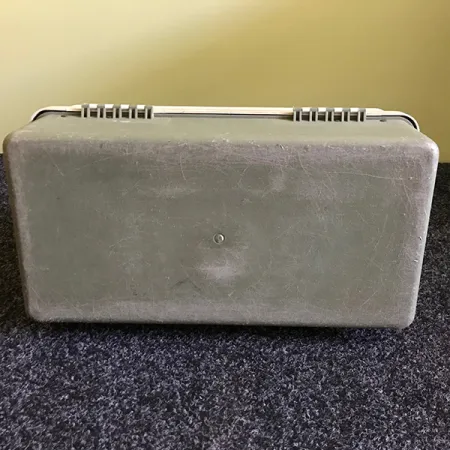 Plano 8600 Vintage Visbox, Wit/Grijs, 6 Plateaus, #6574