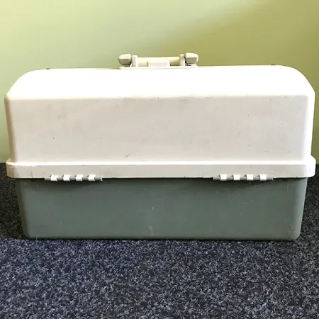 Plano 8600 Vintage Visbox, Wit/Grijs, 6 Plateaus, #6574