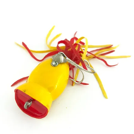 Fred Arbogast Hula Popper Popper, Geel, 8g, Rubberen Rok, #7810