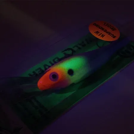 Cotton Cordell Wally Diver Plug, Rainbow Pink, 14g, Glow, #9303